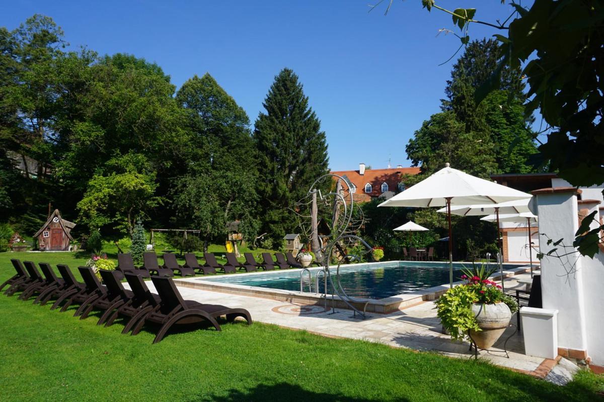 Gartenhotel Kloepferkeller Eibiswald Eksteriør bilde