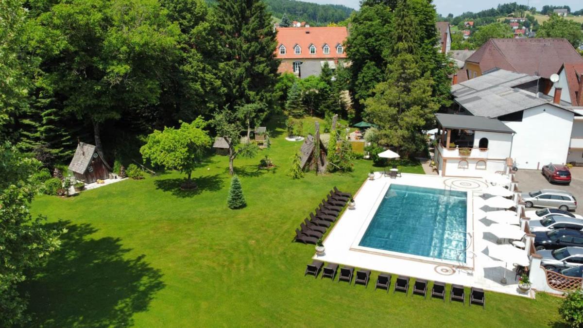 Gartenhotel Kloepferkeller Eibiswald Eksteriør bilde